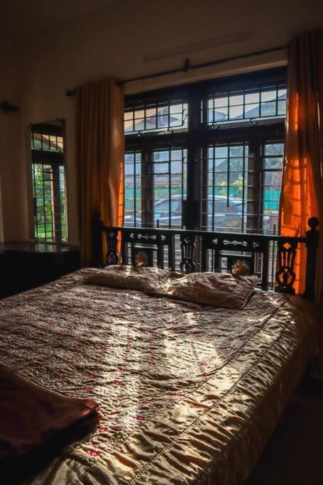 Valecha Villa Entire 4Bhkbunglow With 5000 Sq Ft Garden Lonavala Exterior foto