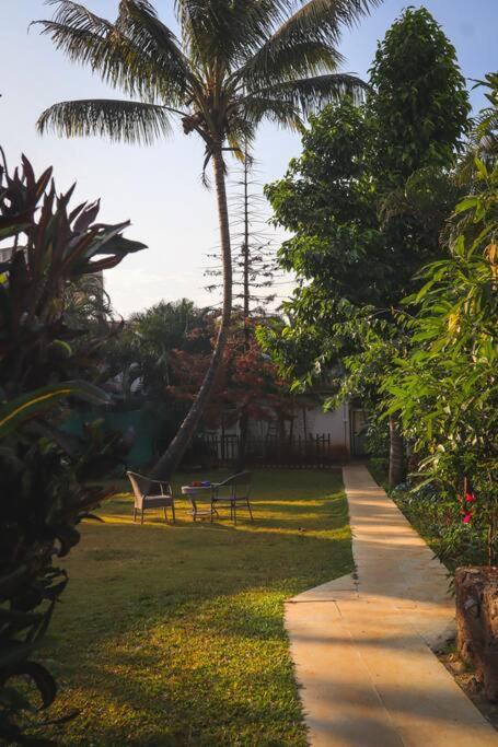 Valecha Villa Entire 4Bhkbunglow With 5000 Sq Ft Garden Lonavala Exterior foto