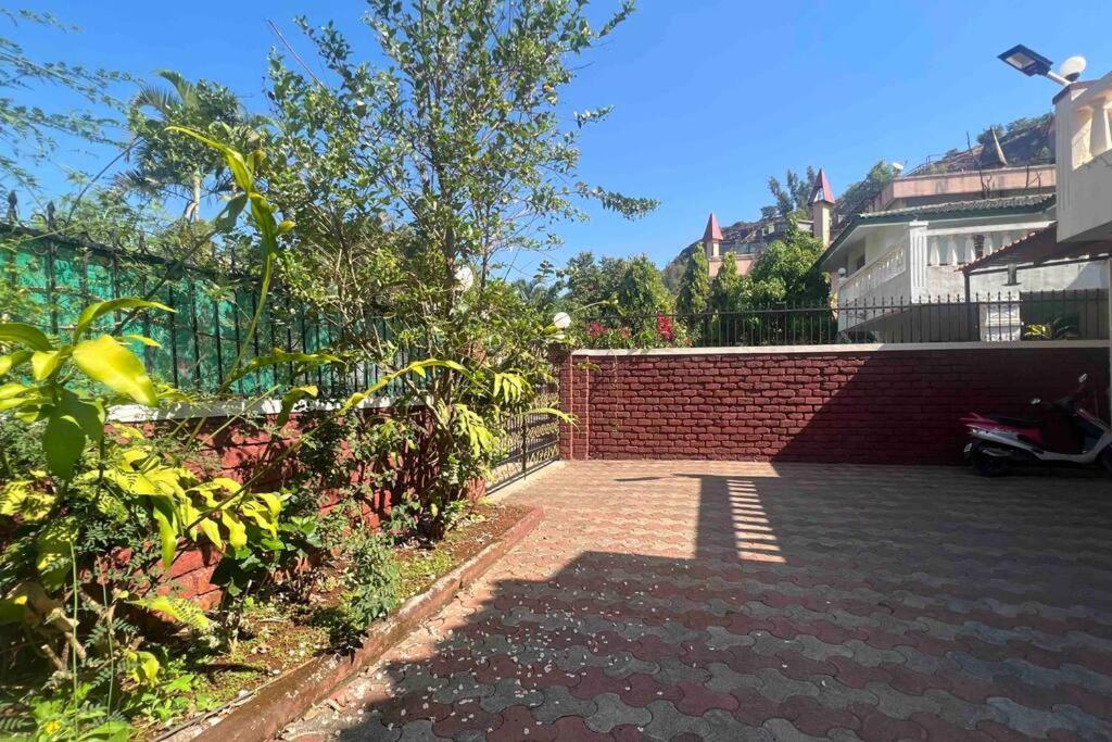 Valecha Villa Entire 4Bhkbunglow With 5000 Sq Ft Garden Lonavala Exterior foto