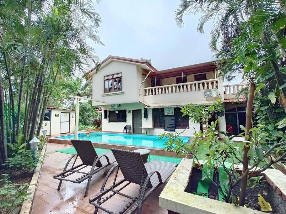 Valecha Villa Entire 4Bhkbunglow With 5000 Sq Ft Garden Lonavala Exterior foto
